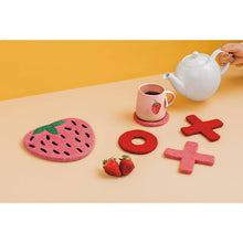 Load image into Gallery viewer, Berry Sweet Felt Wool Trivet - Tigertree