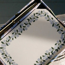 Load image into Gallery viewer, Hydrangea Note Writing Set - Tigertree