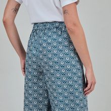 Load image into Gallery viewer, Asis Percales Wide Leg Pant - Blue Daisy