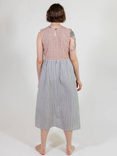 Load image into Gallery viewer, Lilah Dress Gingham - Tigertree
