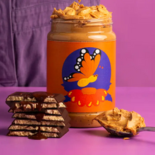 Load image into Gallery viewer, Crunchy Peanut Butter Truffle Bar - Tigertree