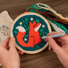 Load image into Gallery viewer, Fox Punch Needle Kit - Tigertree