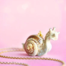 Load image into Gallery viewer, Snail Necklace - Tigertree