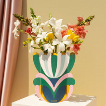 Load image into Gallery viewer, Octaevo Elysia Mini Paper Vase - Tigertree