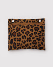 Load image into Gallery viewer, Everyday Cloud Bag - Leopard - Tigertree