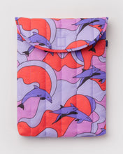 Load image into Gallery viewer, Puffy Laptop Sleeve 16" - Dolphins