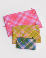 Load image into Gallery viewer, Go Pouch Set- Green Star Plaid