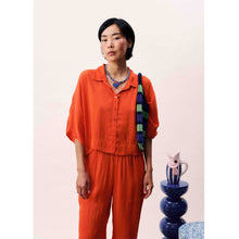 Load image into Gallery viewer, Pervenche Shirt - Rouge