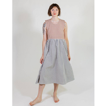 Load image into Gallery viewer, Lilah Dress Gingham - Tigertree
