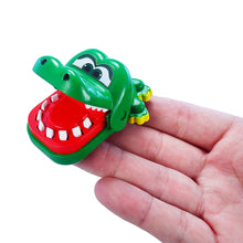 Load image into Gallery viewer, World's Smallest Game- Crocodile Dentist - Tigertree