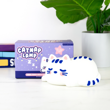 Load image into Gallery viewer, Cat Nap Lamp