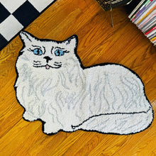 Load image into Gallery viewer, Persian Cat Rug - Tigertree
