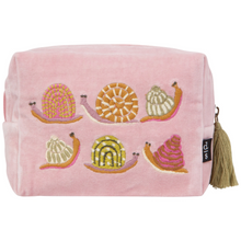 Load image into Gallery viewer, Gardenland Embroidered Pouch