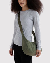 Load image into Gallery viewer, Medium Nylon Crescent Bag - Caper
