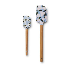 Load image into Gallery viewer, Hydrangea Spatula Set - Tigertree