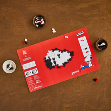 Load image into Gallery viewer, Peanuts Puzzle By Number - 100 Pc Box Snoopy