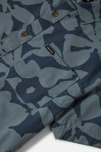 Load image into Gallery viewer, Charter Short Sleeve Button Up - Washed Navy/Azure Blue Floral - Tigertree