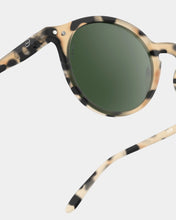 Load image into Gallery viewer, Polarized Sunglasses #D - Tigertree
