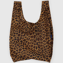 Load image into Gallery viewer, Standard Baggu- Leopard - Tigertree