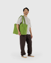 Load image into Gallery viewer, Cloud Carry-On - Green Juice - Tigertree