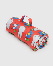Load image into Gallery viewer, Puffy Picnic Blanket- Flower Miffy - Tigertree