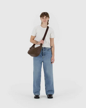 Load image into Gallery viewer, Medium Recycled Leather Crescent Bag- Brown - Tigertree