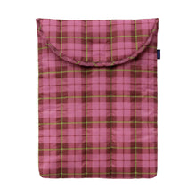 Load image into Gallery viewer, Puffy Laptop Sleeve 13"/14" - Azalea Pink Tartan