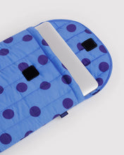Load image into Gallery viewer, Puffy Laptop Sleeve 16" - Blue Polka Dot