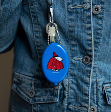 Load image into Gallery viewer, Snoopy Puffy Coat Coin Pouch - Tigertree