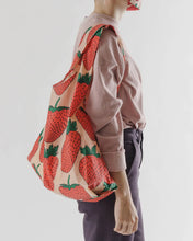 Load image into Gallery viewer, Standard Baggu - Strawberry - Tigertree