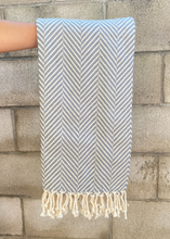 Load image into Gallery viewer, 70&quot; x 40&quot; Turkish Towel/Throw - Tigertree
