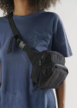 Load image into Gallery viewer, Fanny Pack - Black - Tigertree