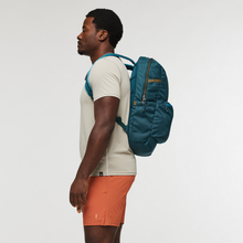Load image into Gallery viewer, Chiquillo 26L Backpack - Cada Dia
