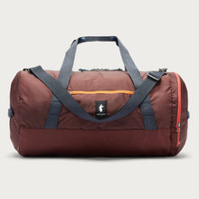 Load image into Gallery viewer, Ligera 45L Duffel Bag - Cada Dia Chestnut
