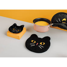 Load image into Gallery viewer, Black Cat Wool Trivet
