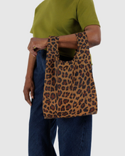 Load image into Gallery viewer, Baby Baggu - Leopard
