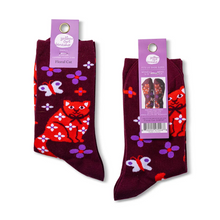 Load image into Gallery viewer, Floral Cat Crew Socks- Small
