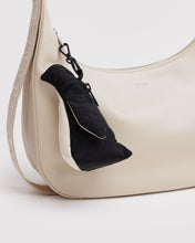 Load image into Gallery viewer, Penguin Bag Charm
