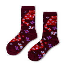 Load image into Gallery viewer, Floral Cat Crew Socks- Small
