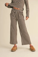 Load image into Gallery viewer, Gunna Wide Leg Pants - Brown
