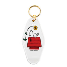 Load image into Gallery viewer, Snoopy Doghouse Flower Key Tag - Tigertree
