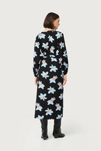 Load image into Gallery viewer, Blue Floral Maxi Dress
