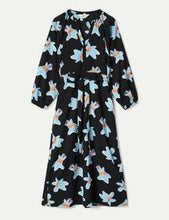 Load image into Gallery viewer, Blue Floral Maxi Dress
