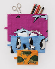 Load image into Gallery viewer, Flat Pouch Set - Vacation Animals
