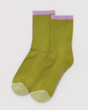 Load image into Gallery viewer, Ribbed Socks - Olive Mix
