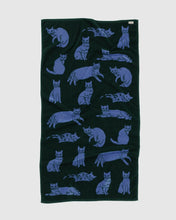 Load image into Gallery viewer, Bath Towel - Cats
