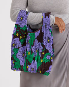 Pleated Baggu- Maroon Poppy