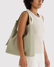 Load image into Gallery viewer, Nylon Shoulder Bag- Celadon - Tigertree
