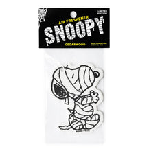Load image into Gallery viewer, Snoopy Air Freshener- Mummy - Tigertree
