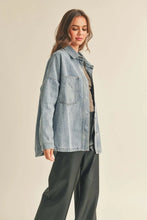 Load image into Gallery viewer, Phoebe Denim Shacket - Tigertree

